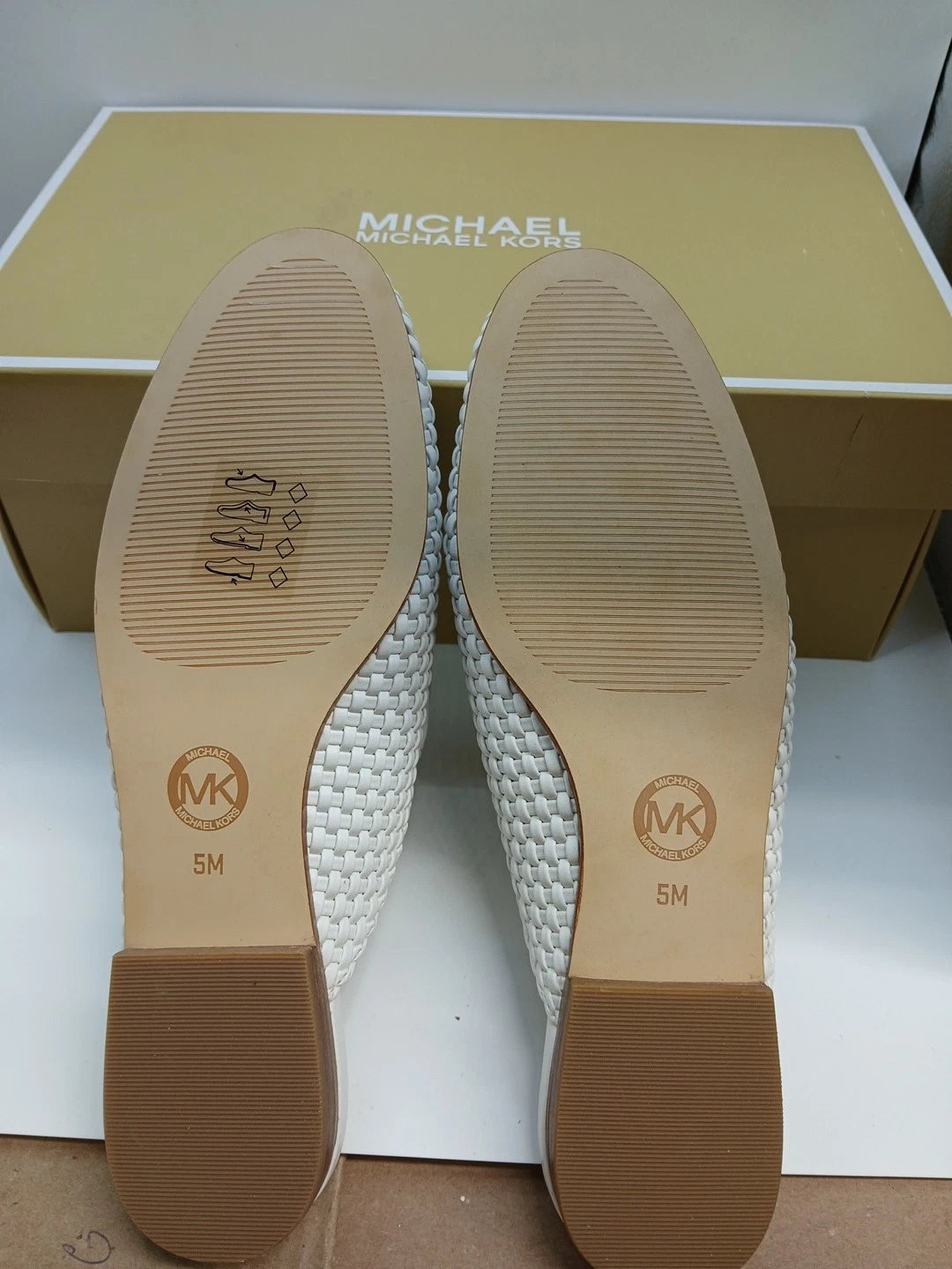 Michael Kors Charlton Woven Mule Slides Optic White Leather Loafer Size 5M