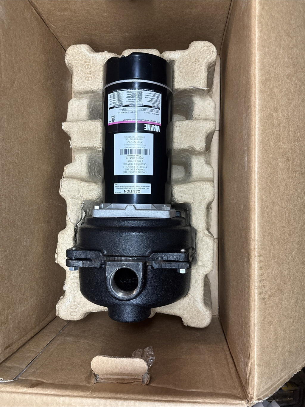 Wayne WLS150 1-1/2 HP Cast Iron Quick-Prime Lawn-irrigation Sprinkler Pump. NOB