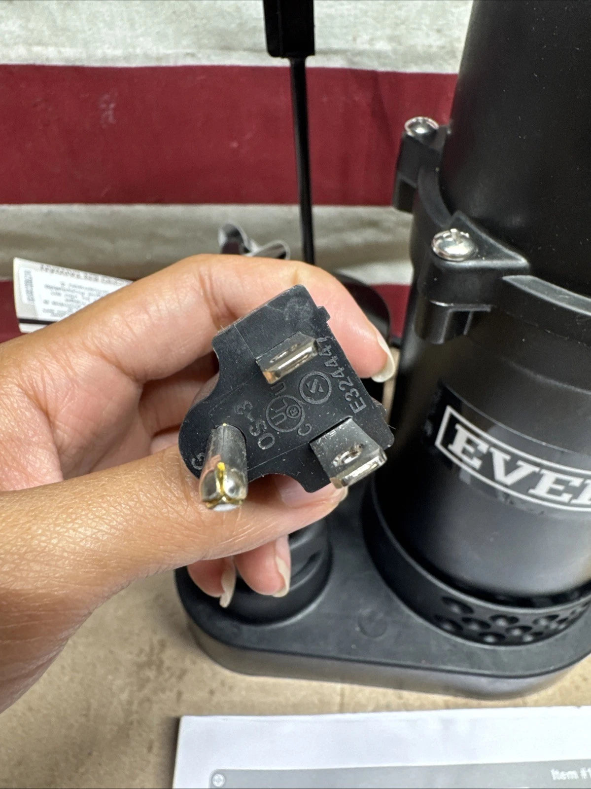 Everbilt HDSP25V 1/4 HP Aluminum Submersible Sump Pump Vertical Switch Open Box