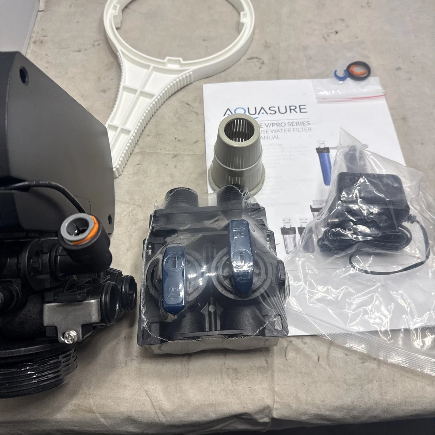 Aquasure Fortitude 10” Whole House Water Filter/ Aquatrol Electronic Valve Meter