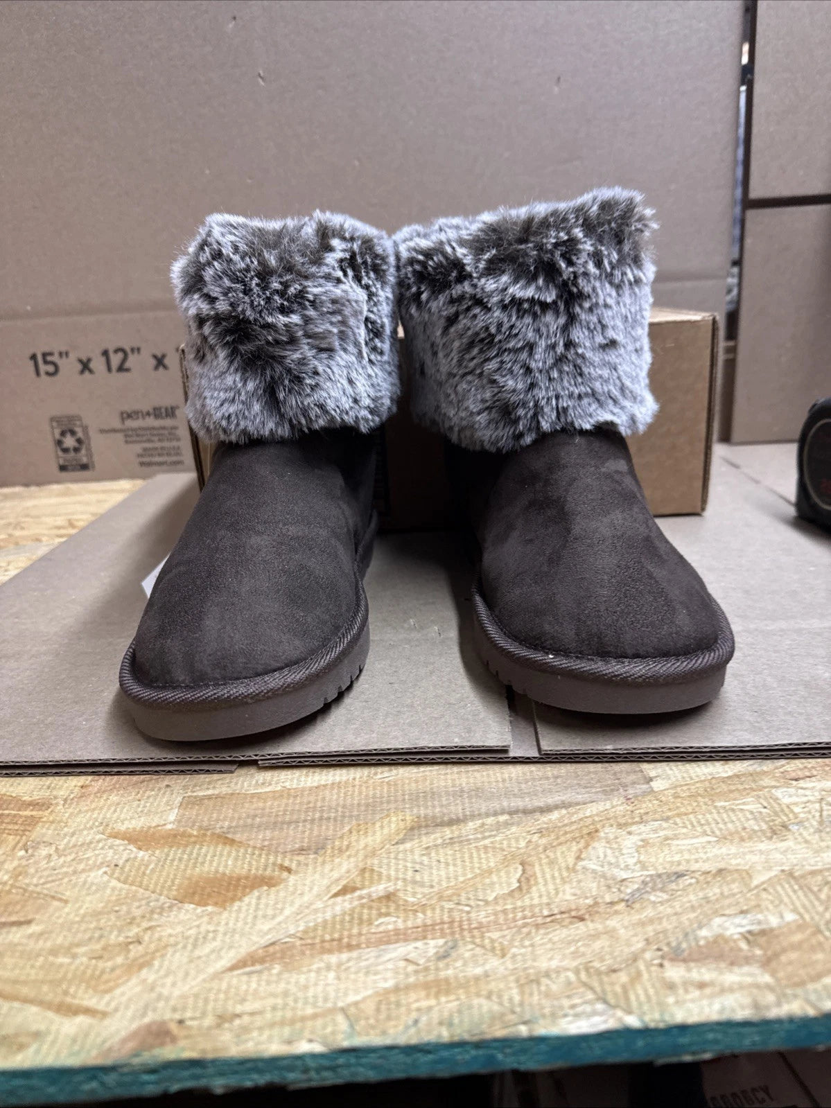 Women’s Size 8 super soft suede booties Brown Silver Flat Sole