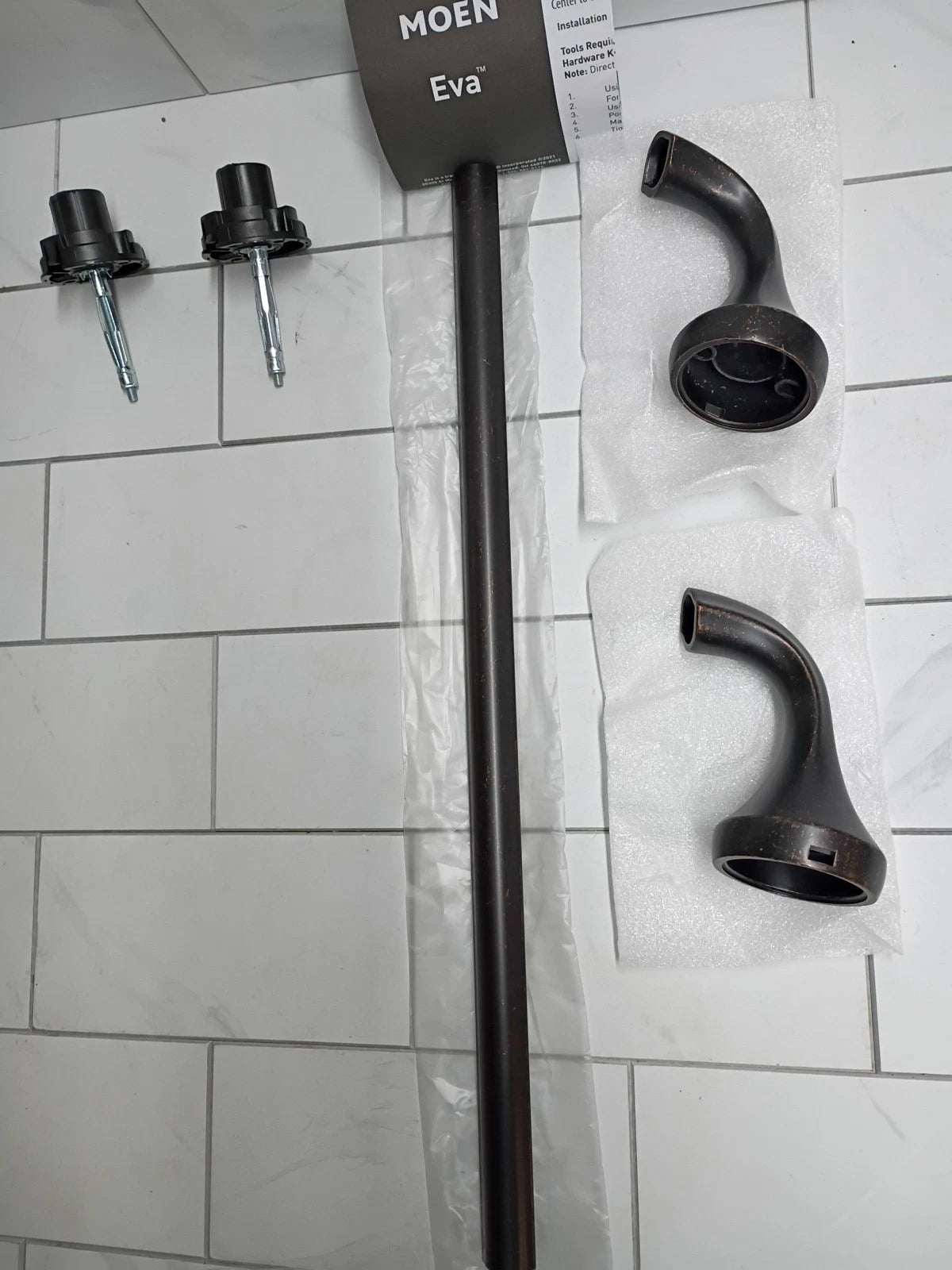 Moen YB2818ORB Eva Collection 18-Inch Single Towel Bar Oil-Rubbed Bronze New OB