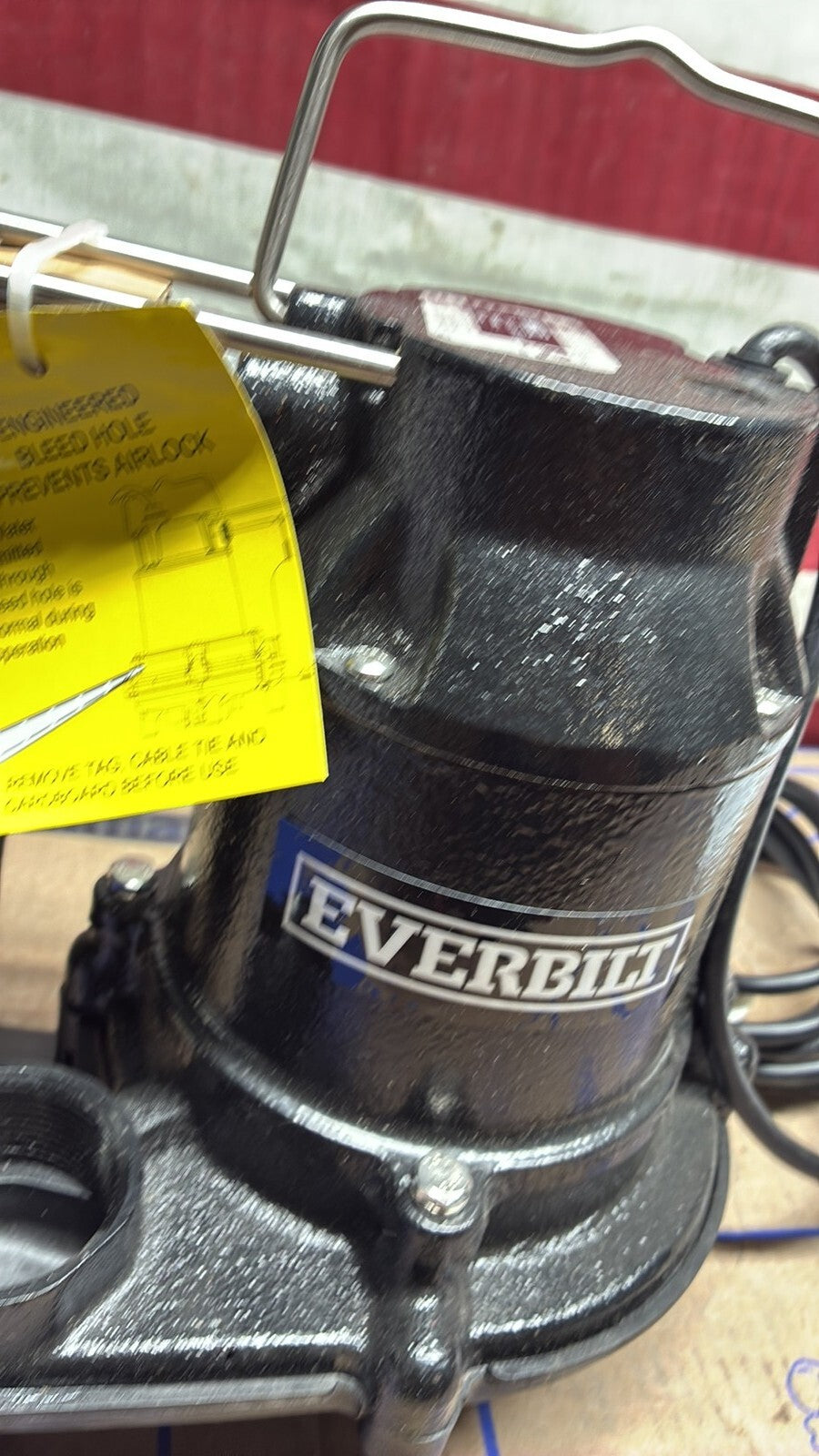 Everbilt 1000041119 1/3 HP Cast Iron Submersible Sump Pump New Open Box