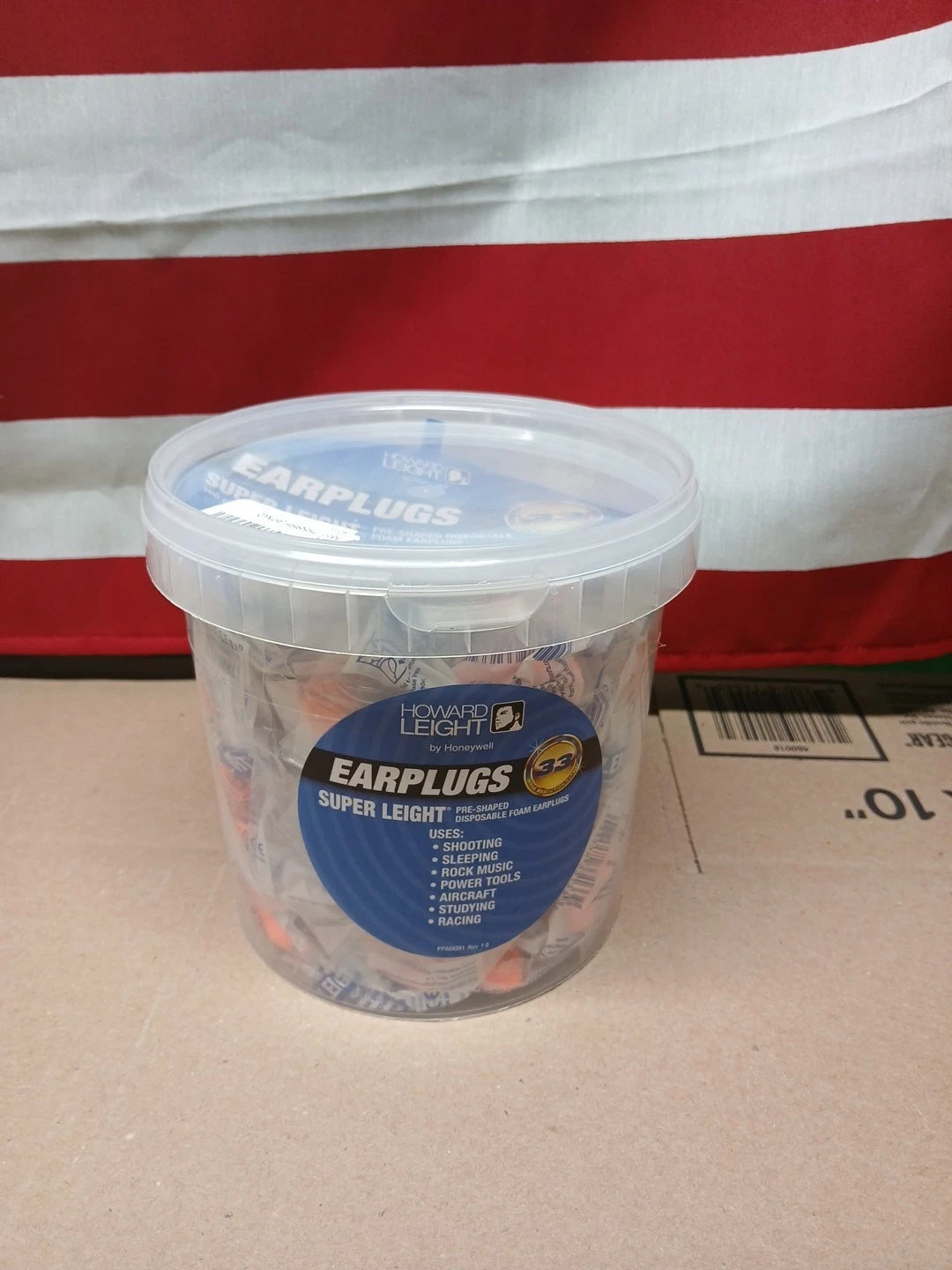 Howard Leight Pre Shaped Single Use Disposable Foam Earplugs 100 Pair R-33133