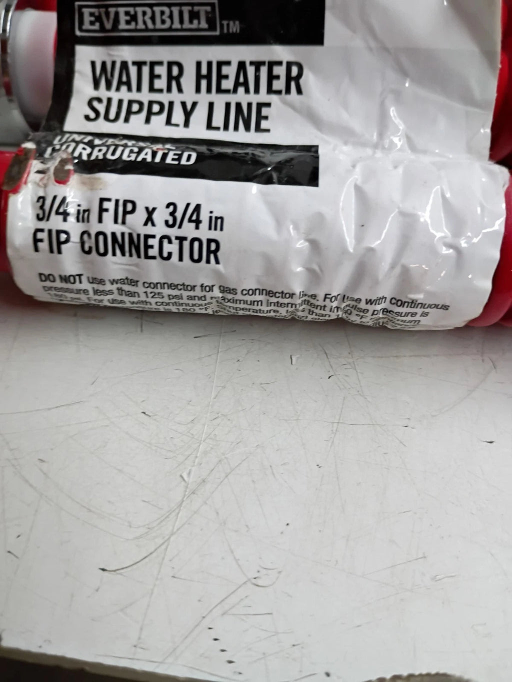18PK Everbilt 3/4" X 3/4" X 18" Water Heater Flex Connector Red & Blue Open Box
