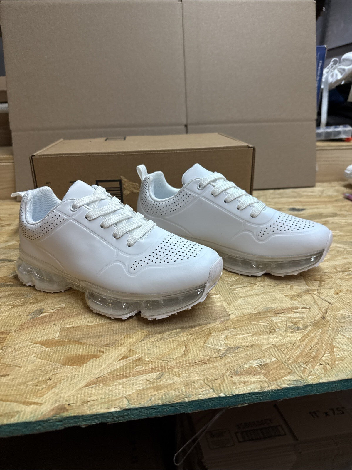 Lucky step women’s air cushion fashion sneakers breathable comfortable Size 7