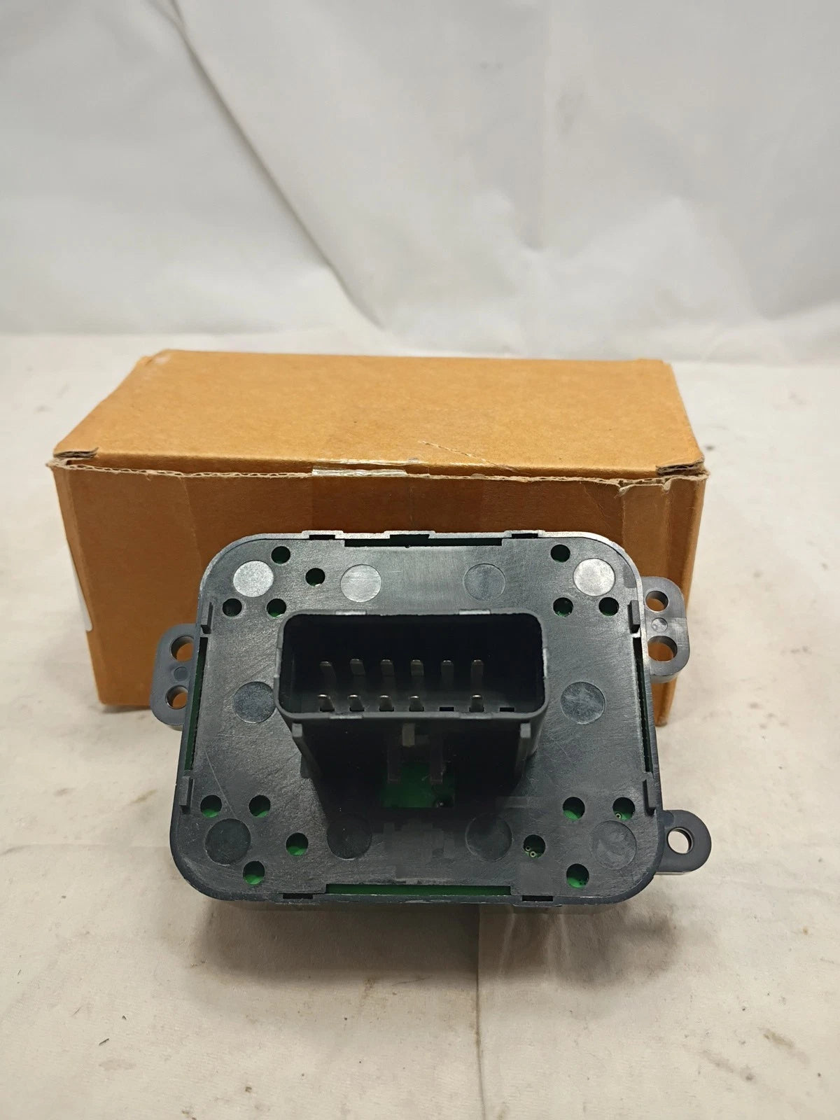 FOR 05-07 JEEP LIBERTY DRIVER SIDE MASTER POWER WINDOW CONTROL SWITCH ASSEMBLY