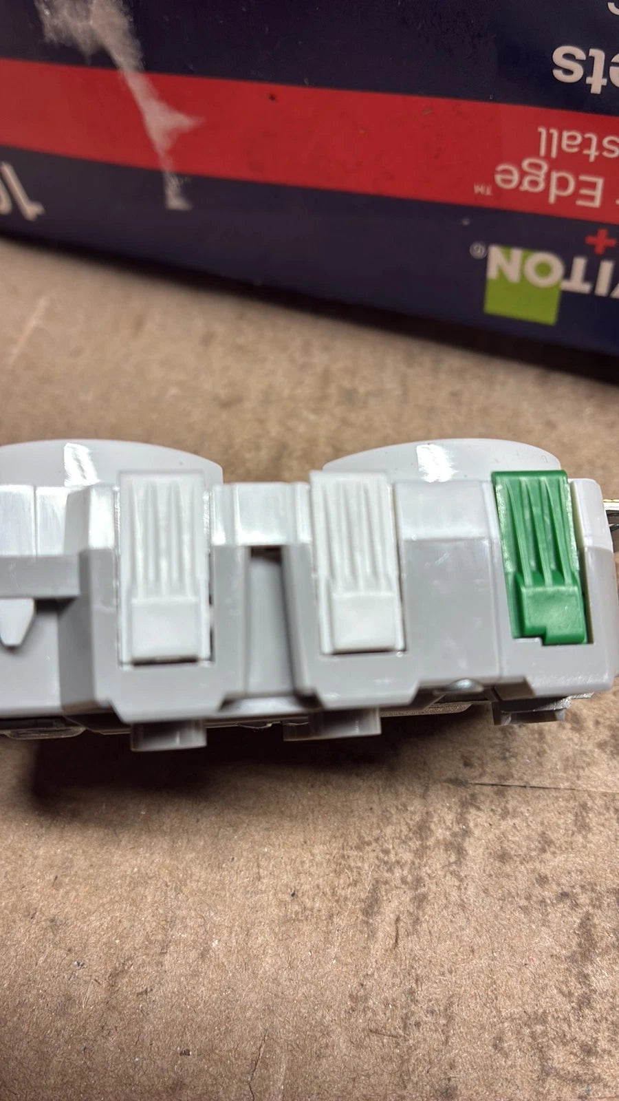 QTY-2 10-PACK Leviton Lever Edge 15 Amp 125-Volt Duplex Outlet/Receptacle