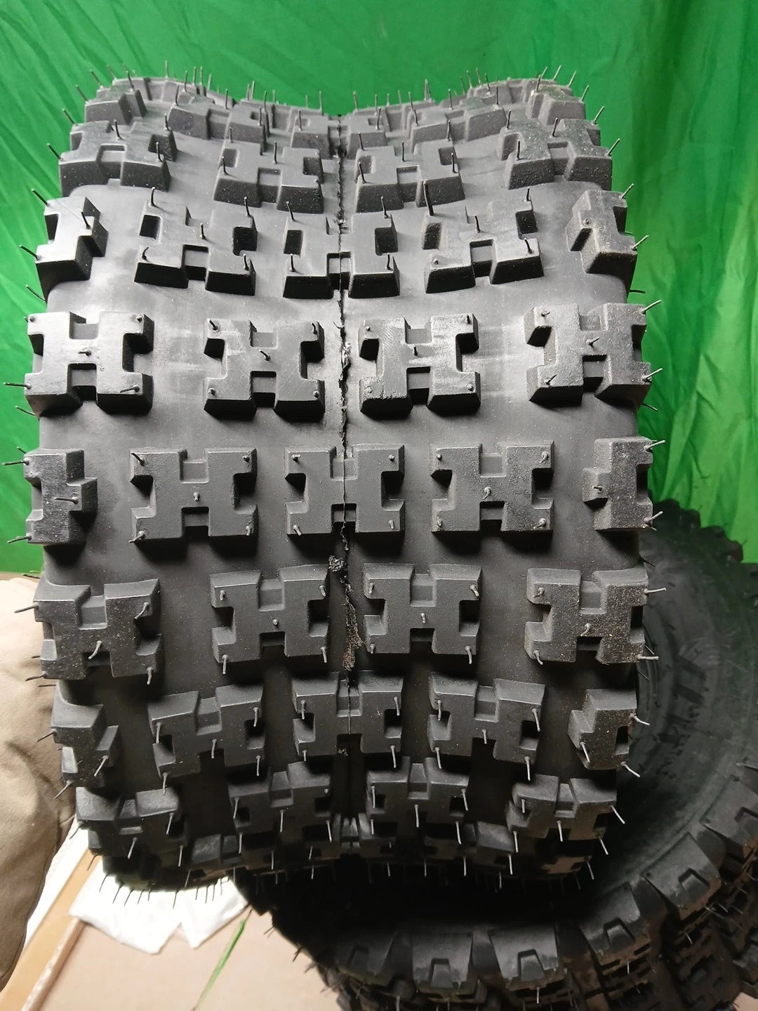 Zhong Ya AT20x10.00-10