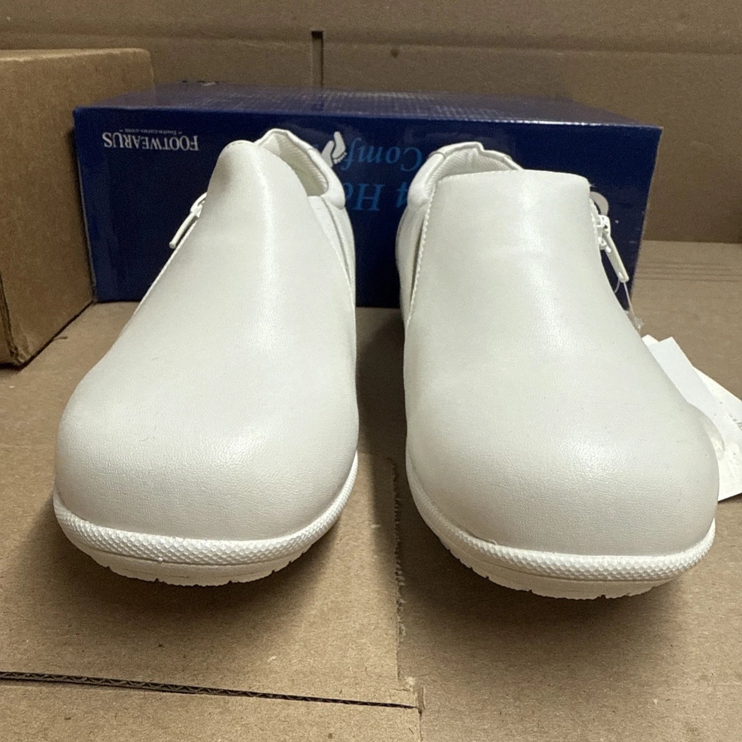 24 HOUR COMFORT Ester Women's 9 Wide Width Slip-On Leather Loafers Nurse