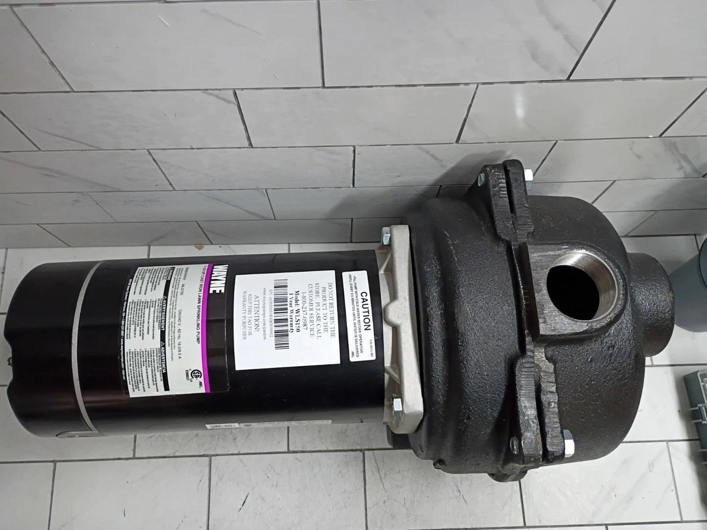 Wayne WLS150 1-1/2HP 230V Cast iron Lawn Irrigation Sprinkler pump New Open Box
