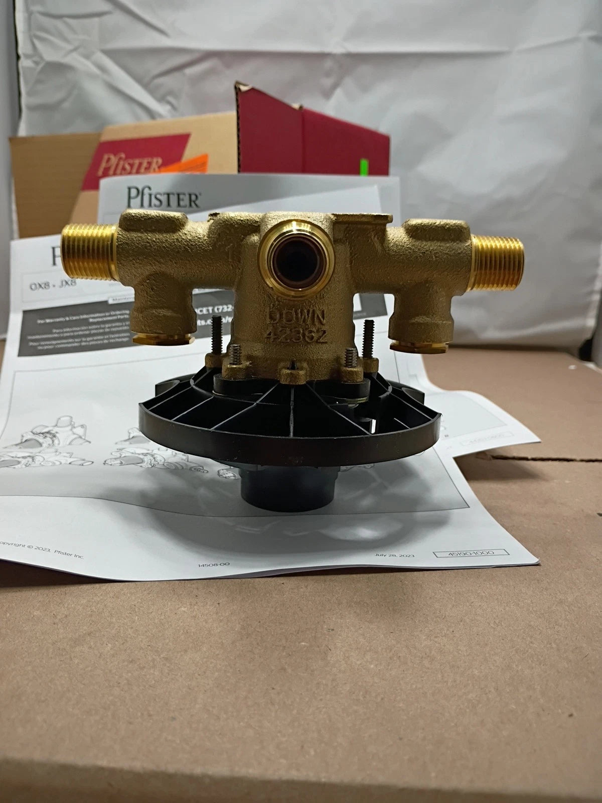 Pfister 0X8-340A Ceramic Disc Shower Valve Body Rough-In Valve Open Box