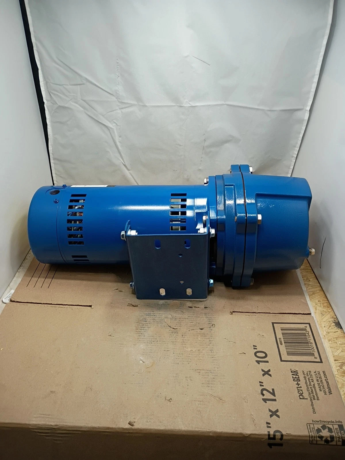 Everbilt Professional Irrigation Pump Cast Iron 2 HP Dual Voltage, HDLS20 NEW OB