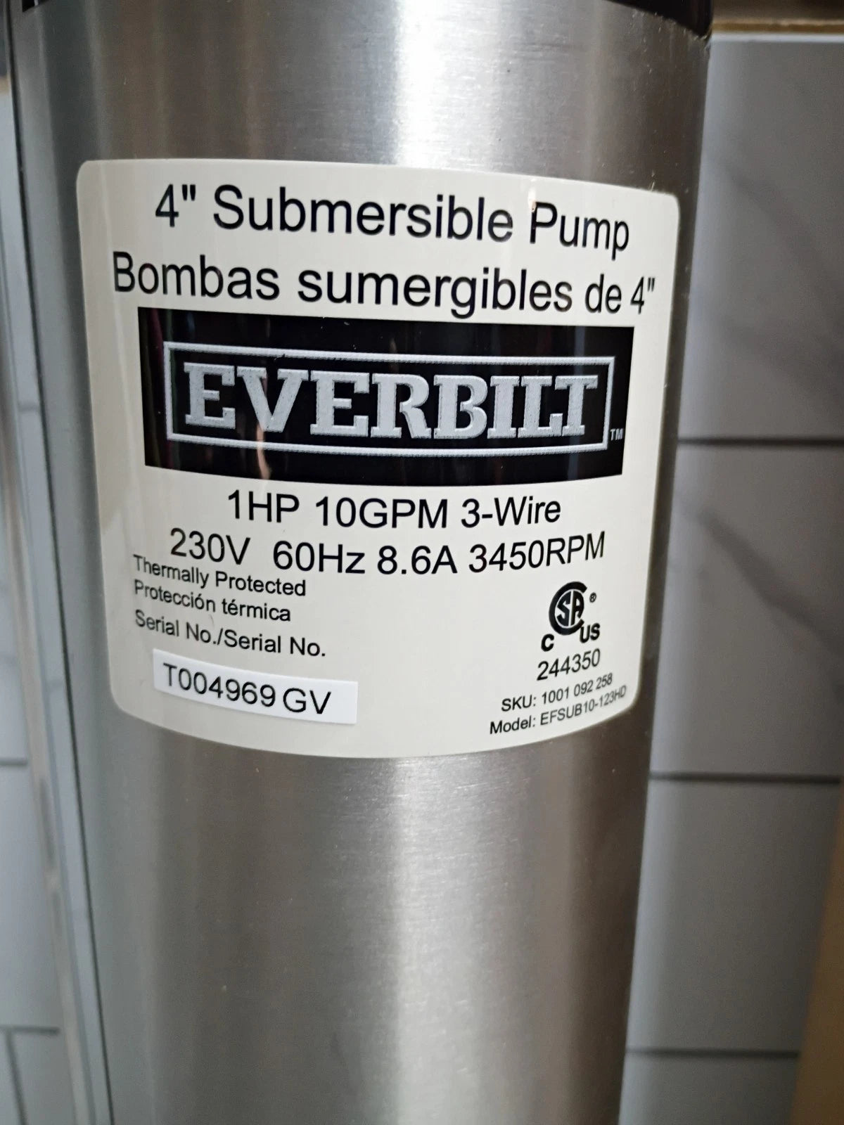 Everbilt EFSUB10-123HD 1HP Submersible 3-Wire 10 GPM Deep Well Pump Open Box