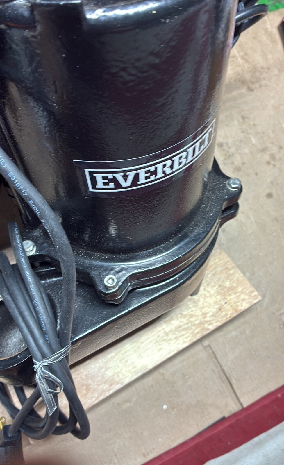 Everbilt ESE60W-HD 3/4 HP 8400 GPM Sewage Ejector Pump, Black