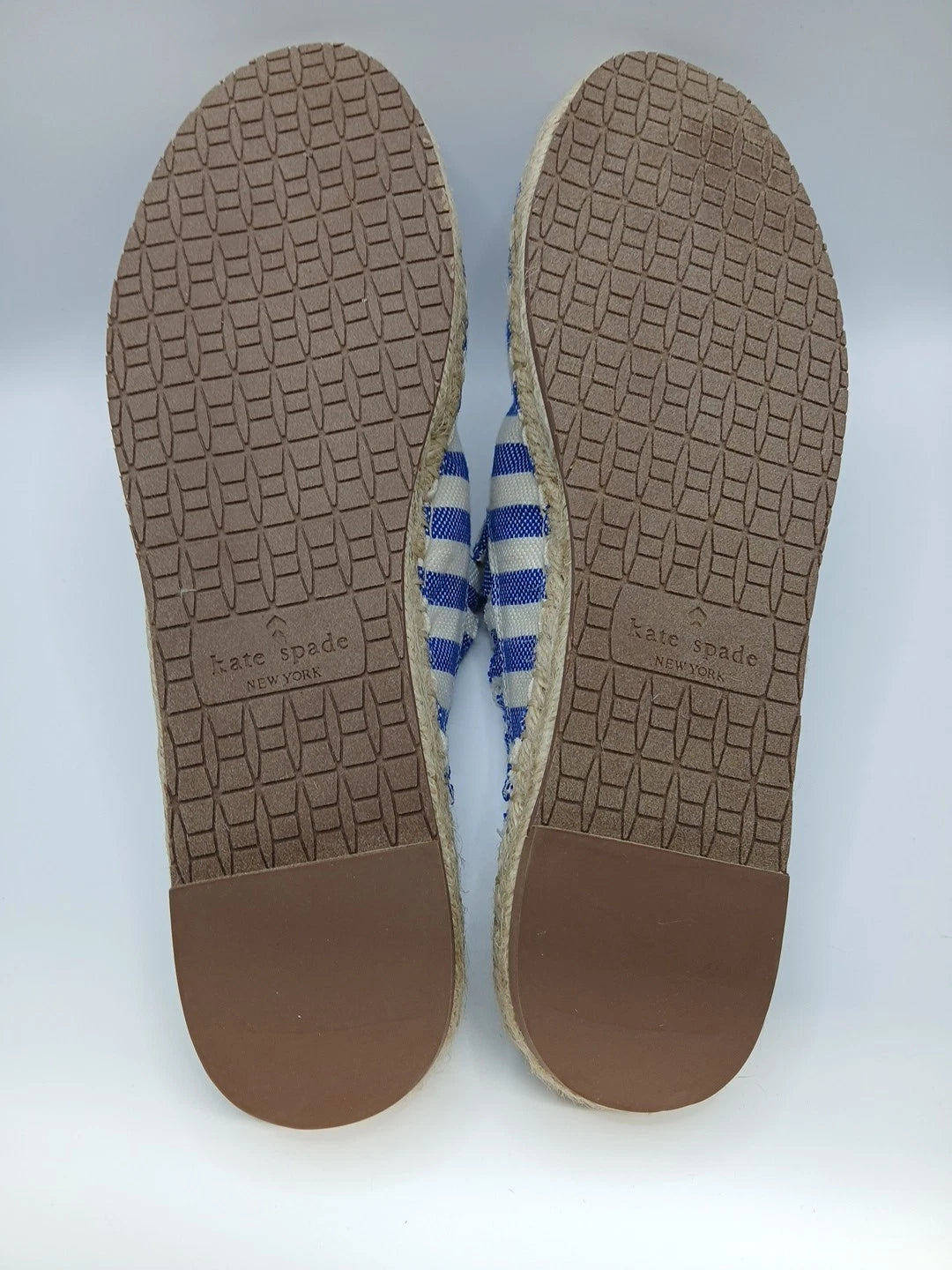 Kate Spade Size 9.5M Blue Cream Striped Canvas.