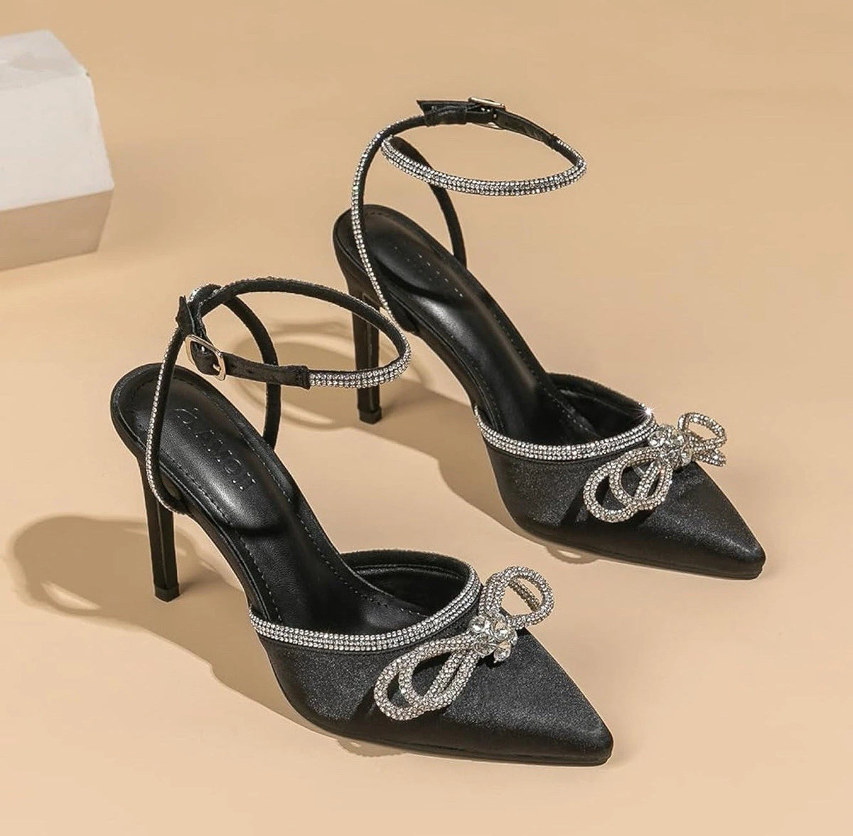 AMOJI women’s Size 6 Stiletto rhinestone high heel 4” pump ankle strap