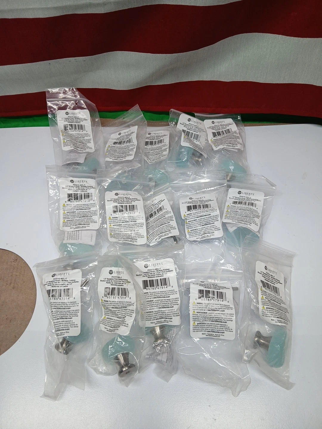 15 PACK Seaglass 1-13/16 In. (47 Mm) Vintage Aqua & Nickel Round Cabinet Knob