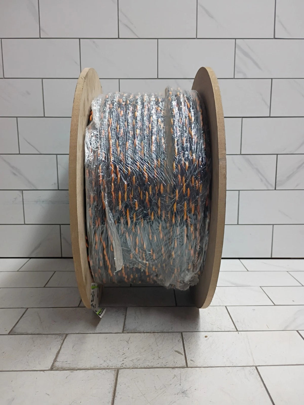 Everbilt 3/8" X 400' Black And Orange Polypropylene Rope 244lbs Limit Truck Rope