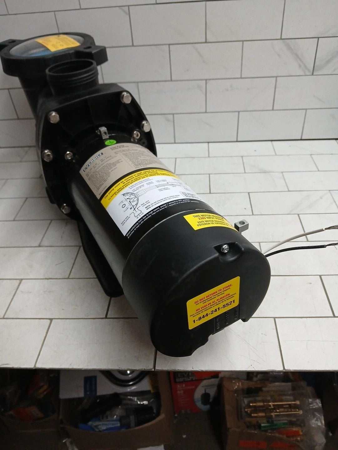 Everbilt 1.5 HP 2-Speed Pool Pump 230-Volt SPP15002-2SP NEW OPEN BOX