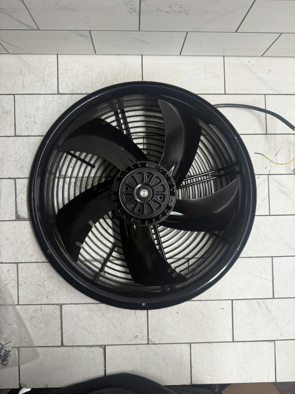 Ebmpapst W2E300-CP02-75 230V 50Hz 370W 3000RPM Axial Fan Blower M2E074-DF READ
