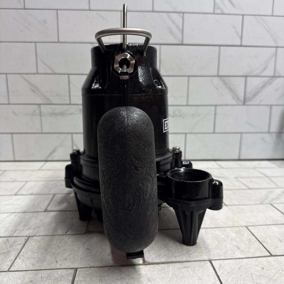 Everbilt HDS30 - 1/3 HP Cast Iron Submersible Sump Pump New Open Box