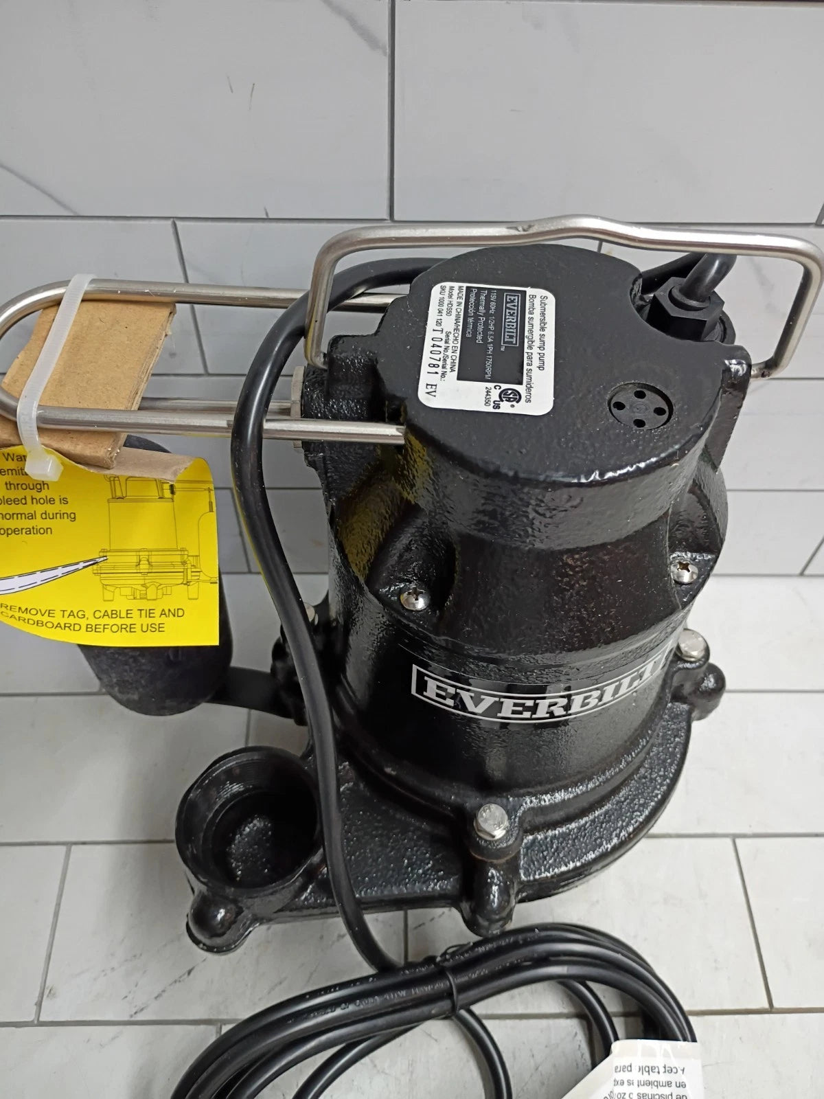 Everbilt HDS50 1/2 HP Cast Iron Sump Pump Model OPEN BOX.