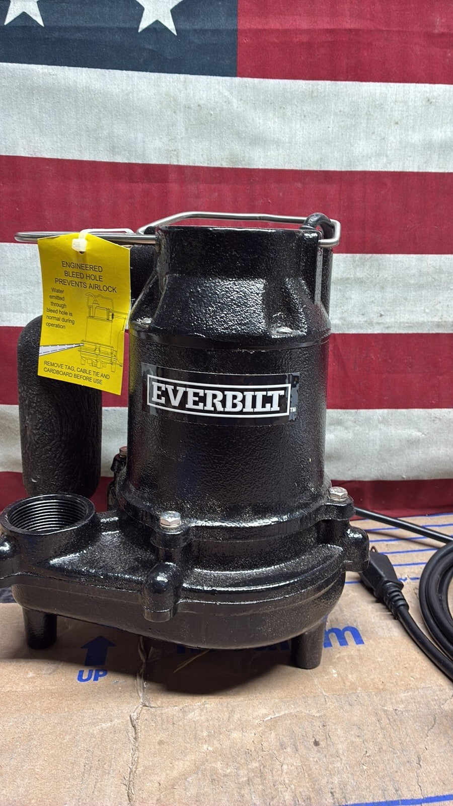 Everbilt HDS75 3/4HP Cast-Iron Pro-Grade Submersible Sump Pump New Open Box.