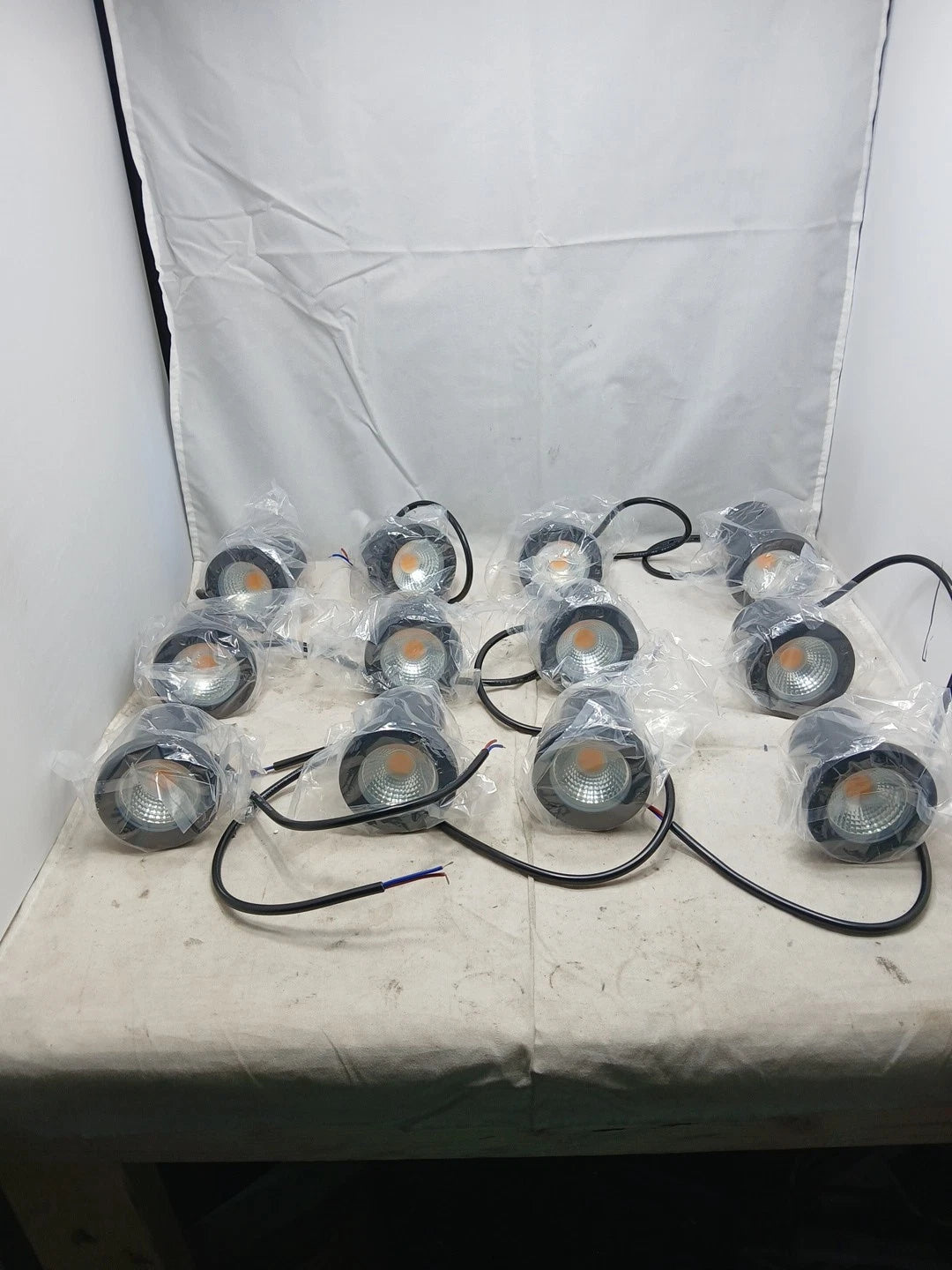 Lot Of 12 LED landscape light