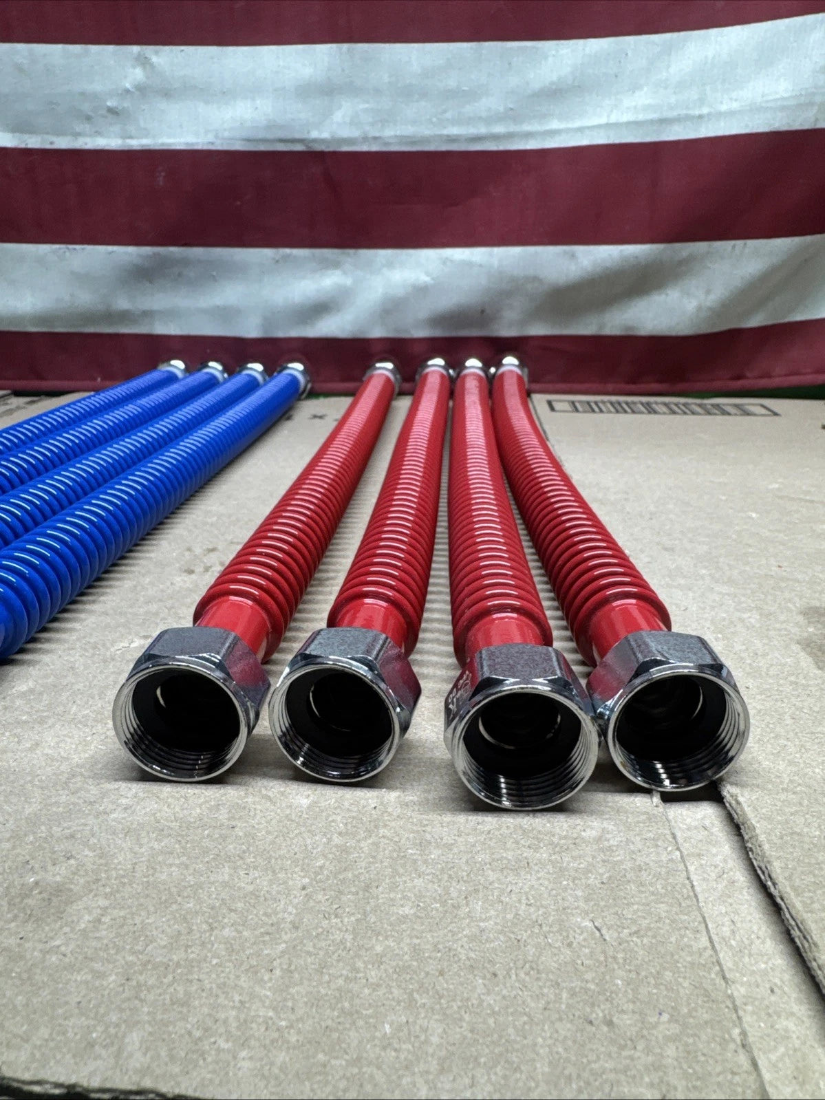 Lot Of 8 Everbilt 3/4" X 18" Water Heater Flex Connector Red & Blue Open Box