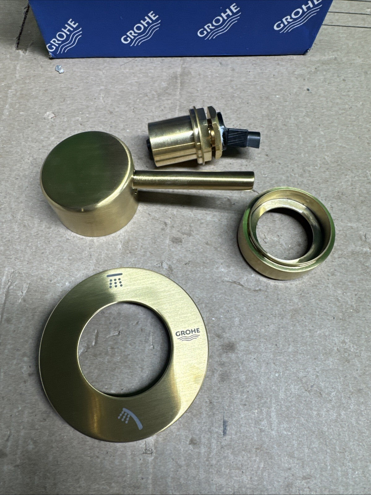 Grohe 29 108 Concetto Single Lever 2-Way Diverter Valve Trim Only - Brushed Cool