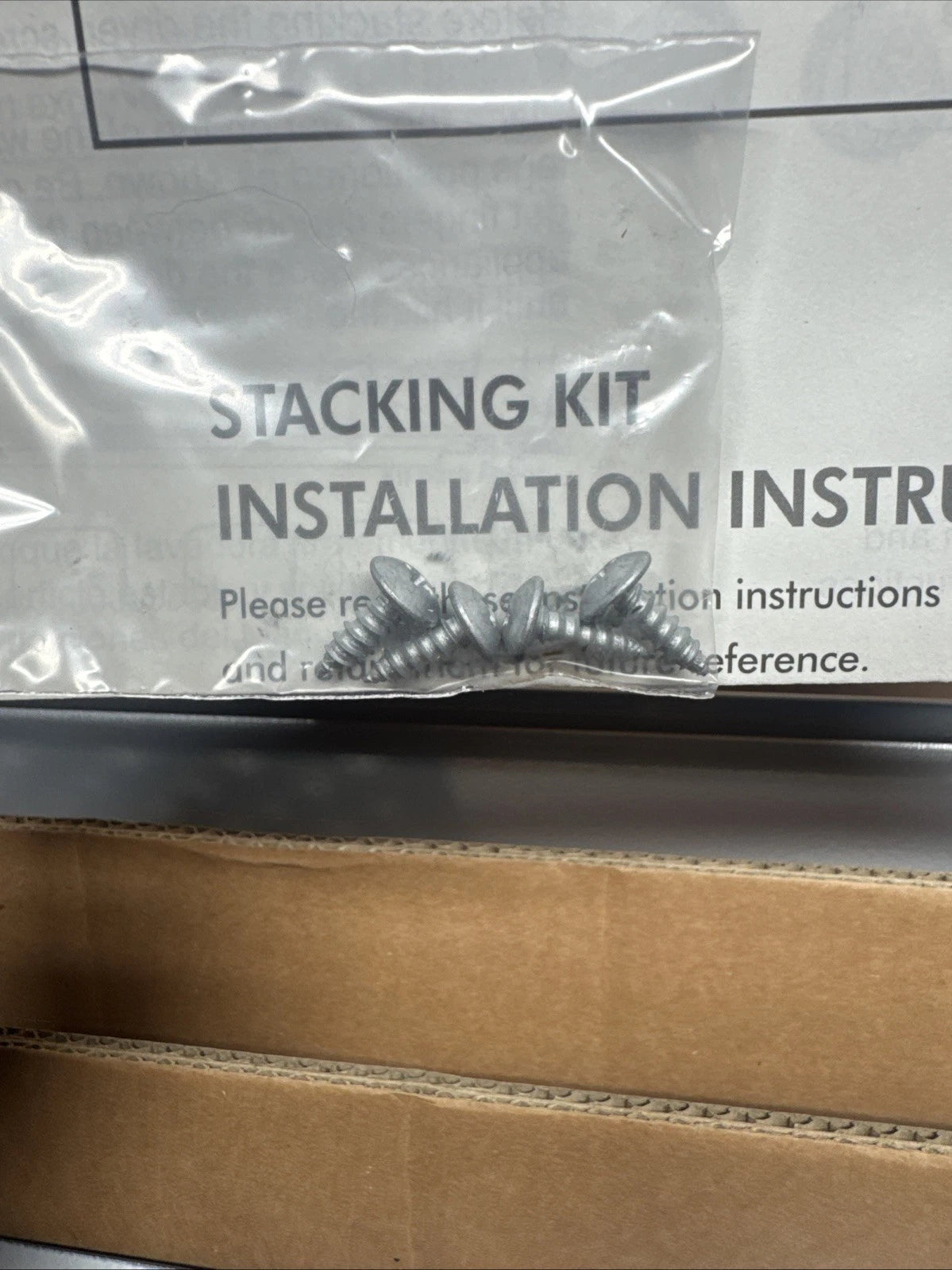 LG KSTK4 27" Stack Kit