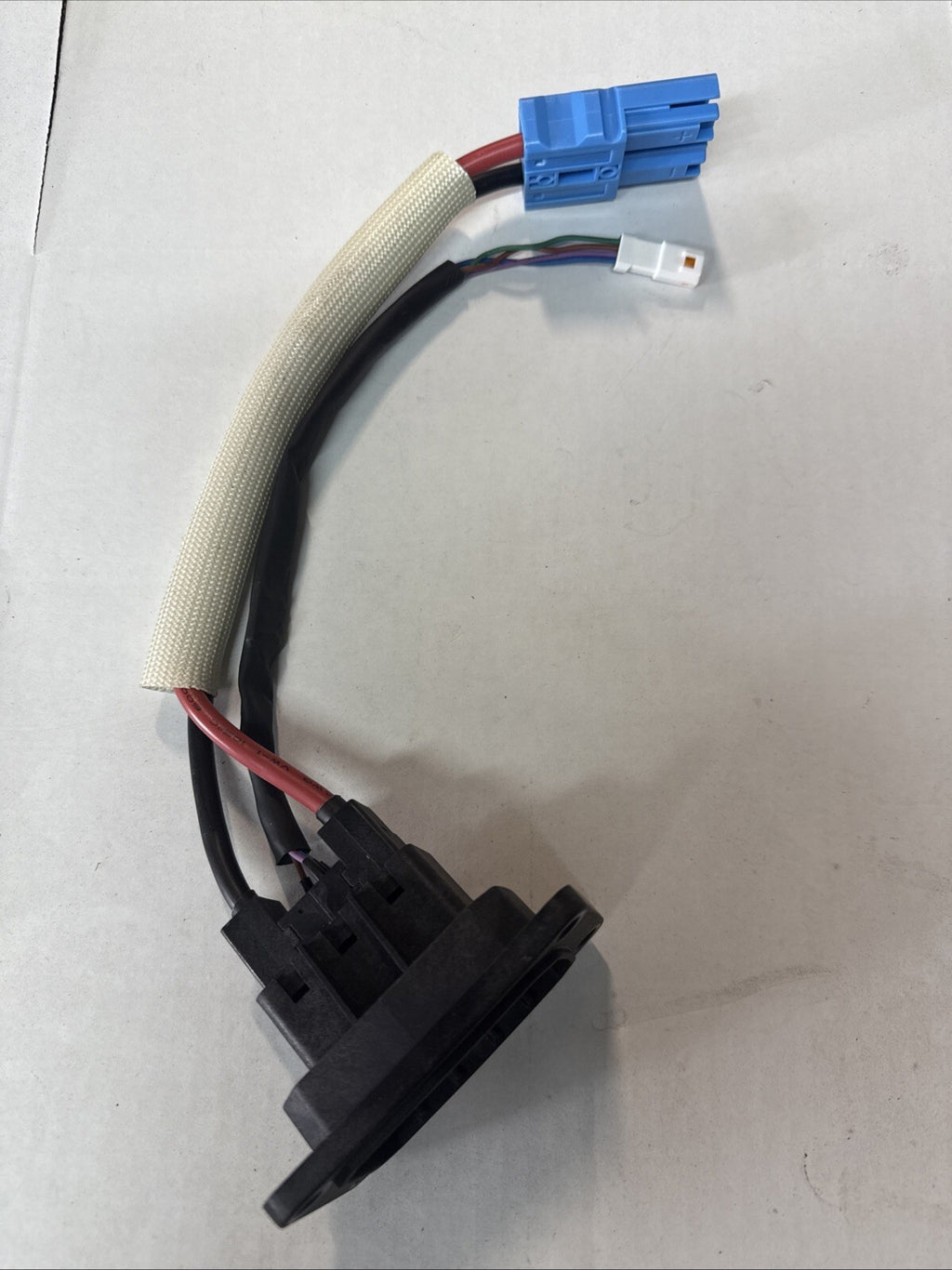 80V Charger Port for Ryobi Z54Li, Z42Li, Z30Li 80v Zero Turn Mowers plug in.