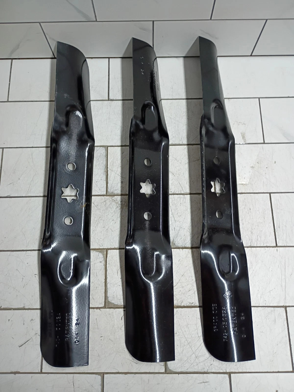 Cub Cadet 50 Inch Blade Set 942-05052 & 742-05052 for 50" Decks NEW