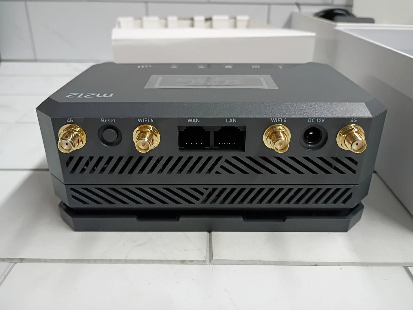 CSG m212 4G LTE CSG-M212 WiFi 6 Dual‑SIM Cellular Router Version New Open Box