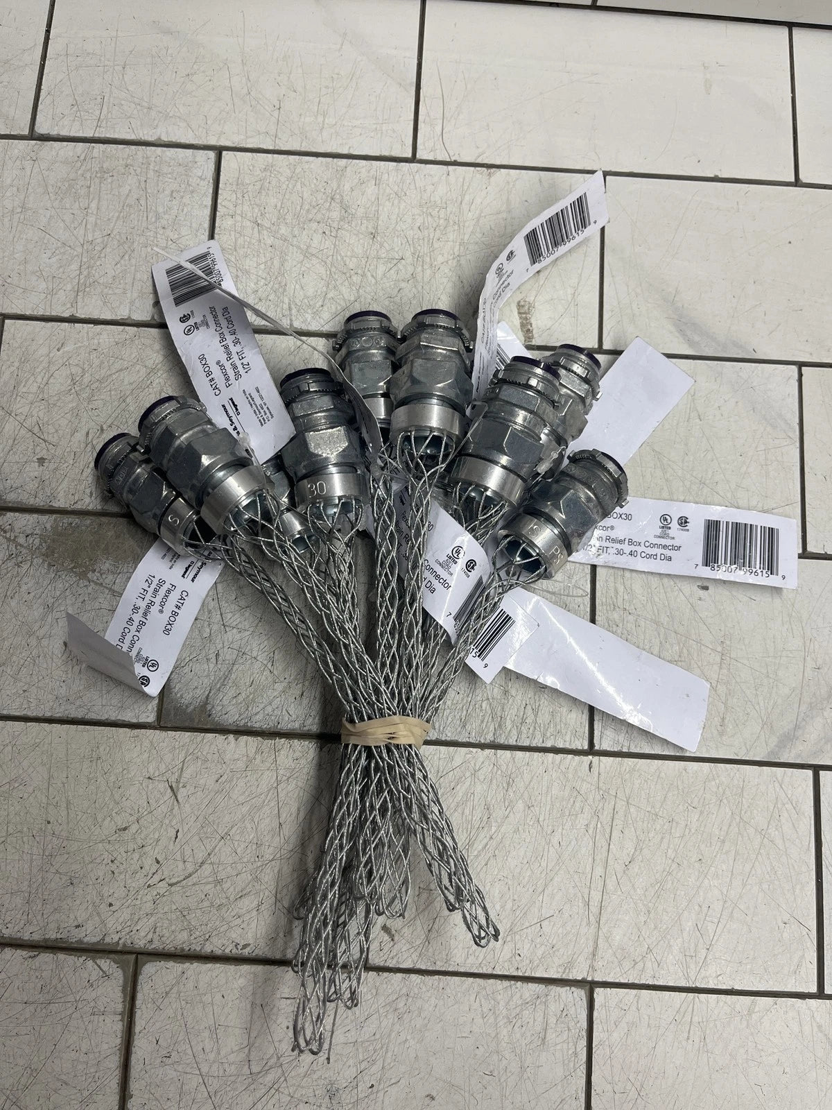 10PK FLEXCOR 1/2" Strain Relief Box Connector Straight Male 0.30-0.40 Cord Dia.
