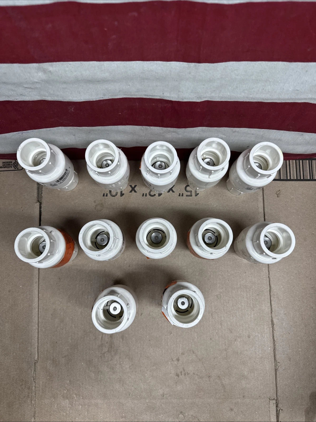 Lot Of 12 Everbilt Ball Valve PVC Sch 40 1" 20454Z