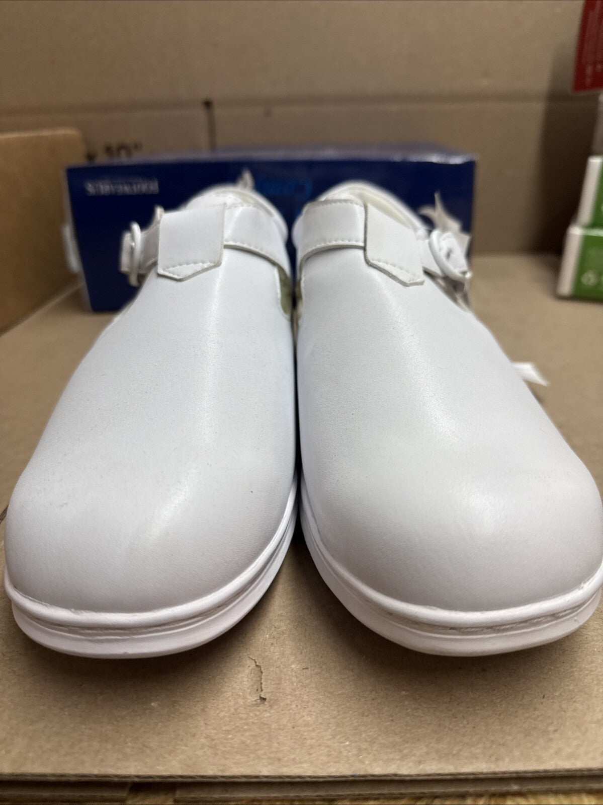 24 HOUR COMFORT Willa Women's Wide Width Leather Shoes size 10 nurse