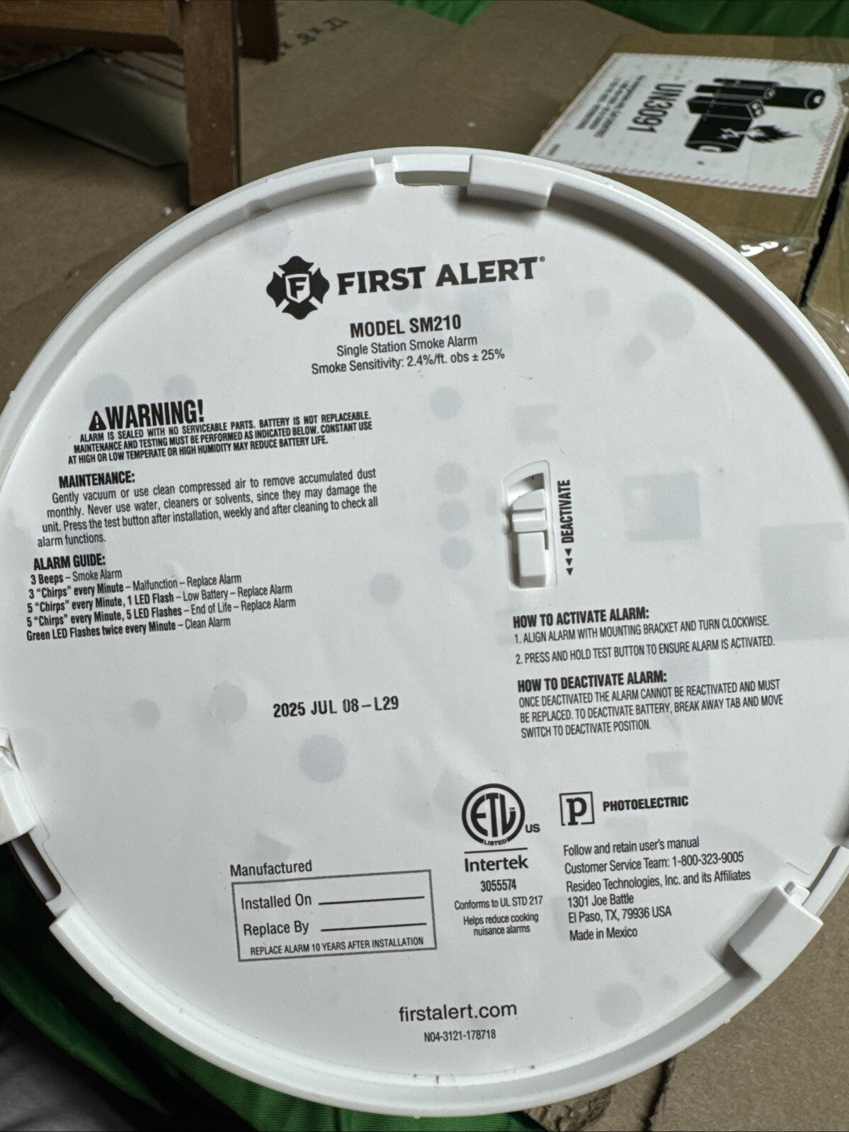 First Alert BRK 1046740 Smoke Alarm Slim Profile Design