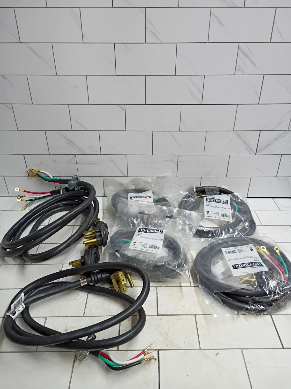 7pk Everbilt 10 Gauge 4-Wire Electric Dryer Plug 125/250V Black 6' 61255HD OB