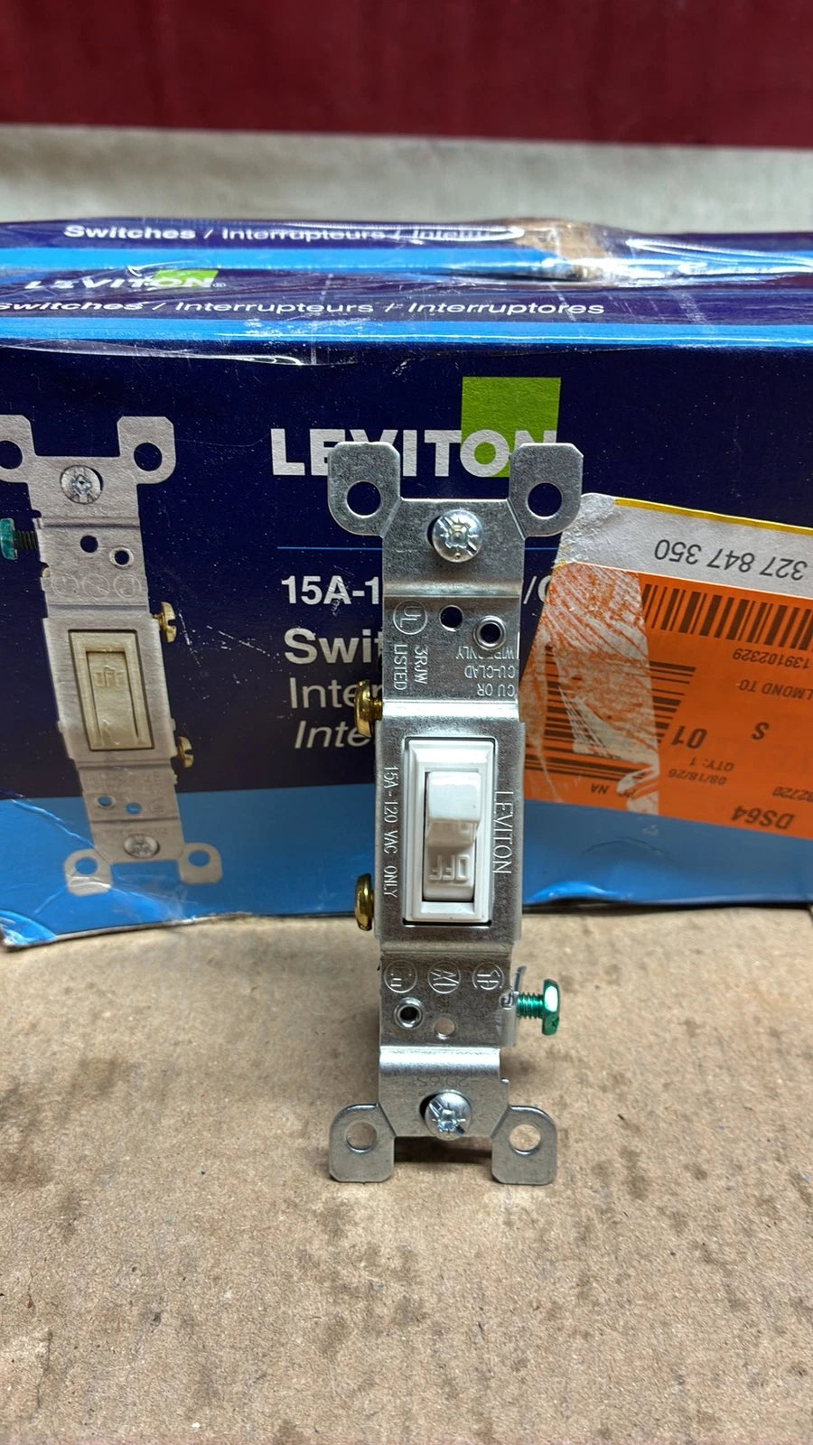 QTY-2 10 Packs 1451-2WM Leviton 15 Amp 120V AC/CA Single-Pole Switches White