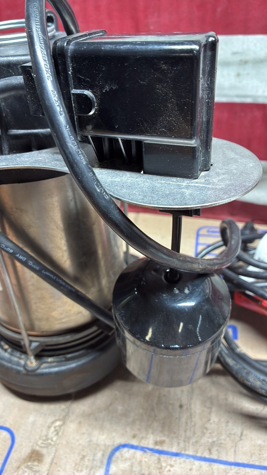 Rigid 1000RSDS 1 HP Stainless Steel Dual Suction Submersible Sump Pump used