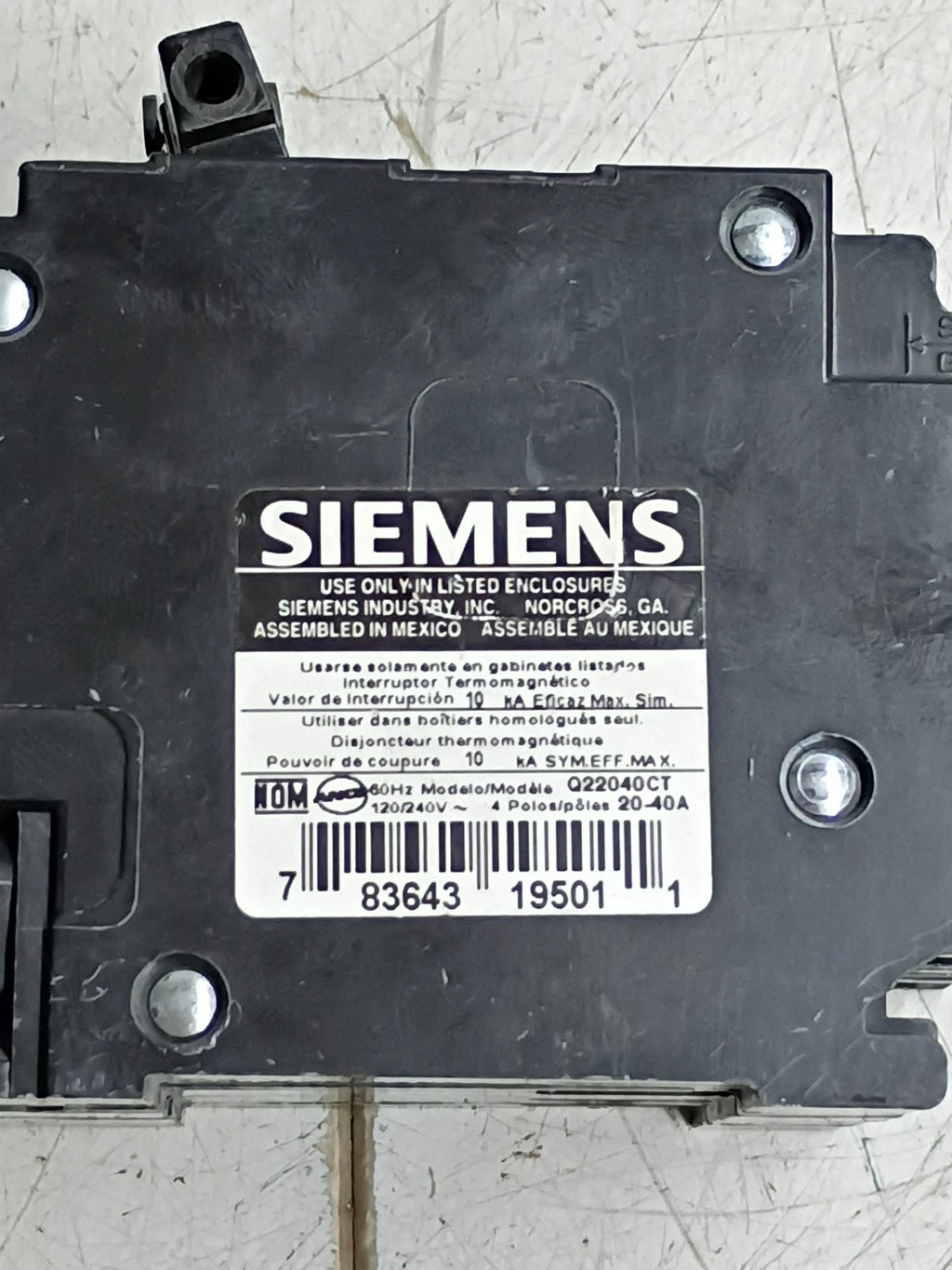 Siemens Q22040CT Quad Circuit Breaker 20A 1-Pole/40A 2-Pole/20A 1-Pole Open Box