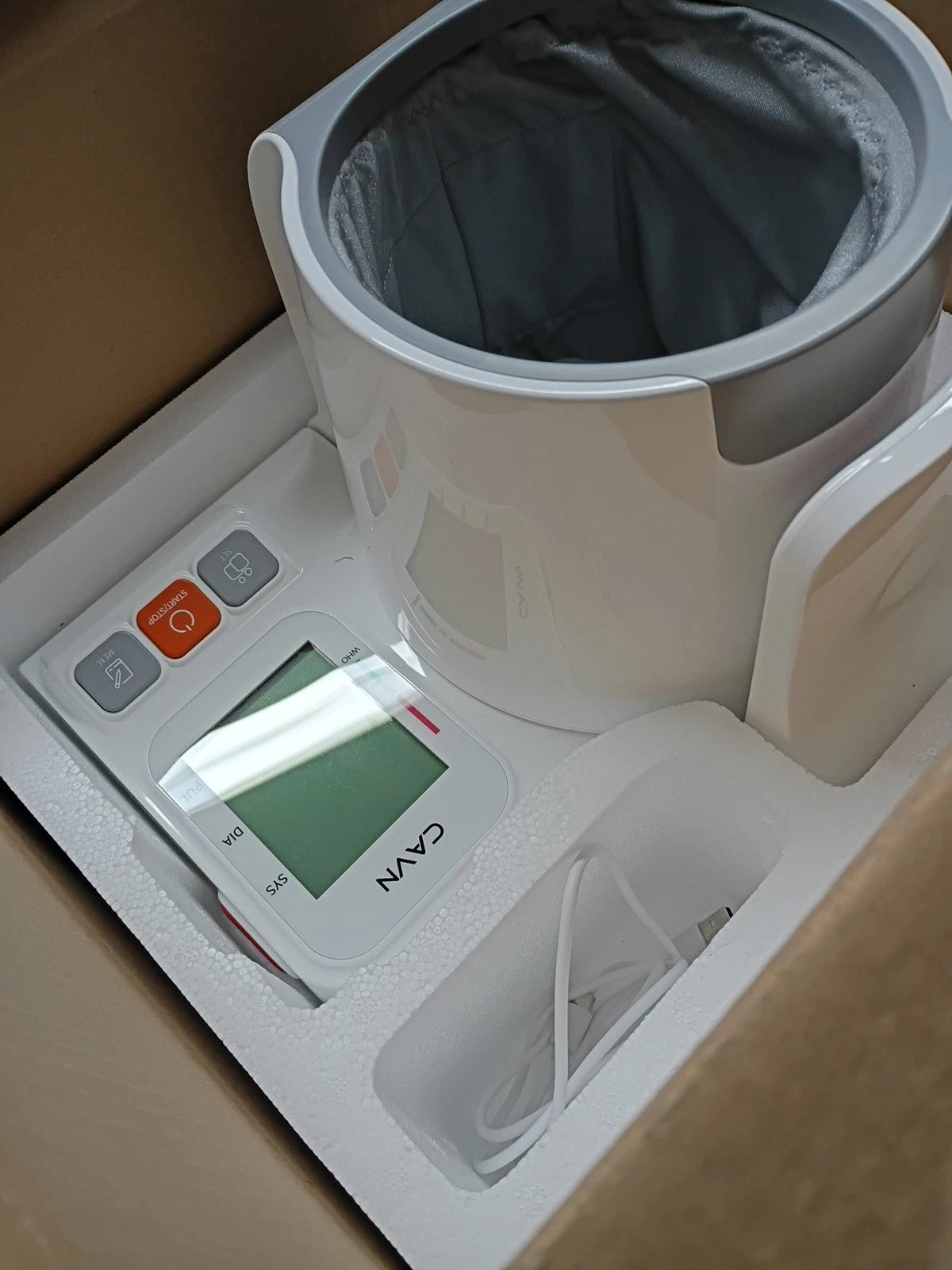 CAVN CH-S692L Blood Pressure Monitor, One-Touch Barrel-Type Open Box