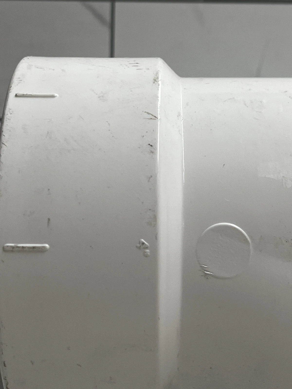 Charlotte Pipe PVC004480800 White 2-Way Cleanout PVC Tee 4" x 4" x 4" Hub Dia.