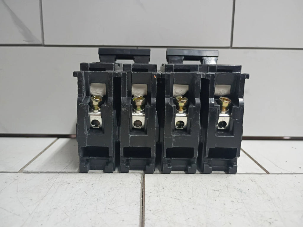 (2 pack) Siemens Q230 30 Amp Circuit Breaker | 30 A, 2 Poles, 120/240V Open Box