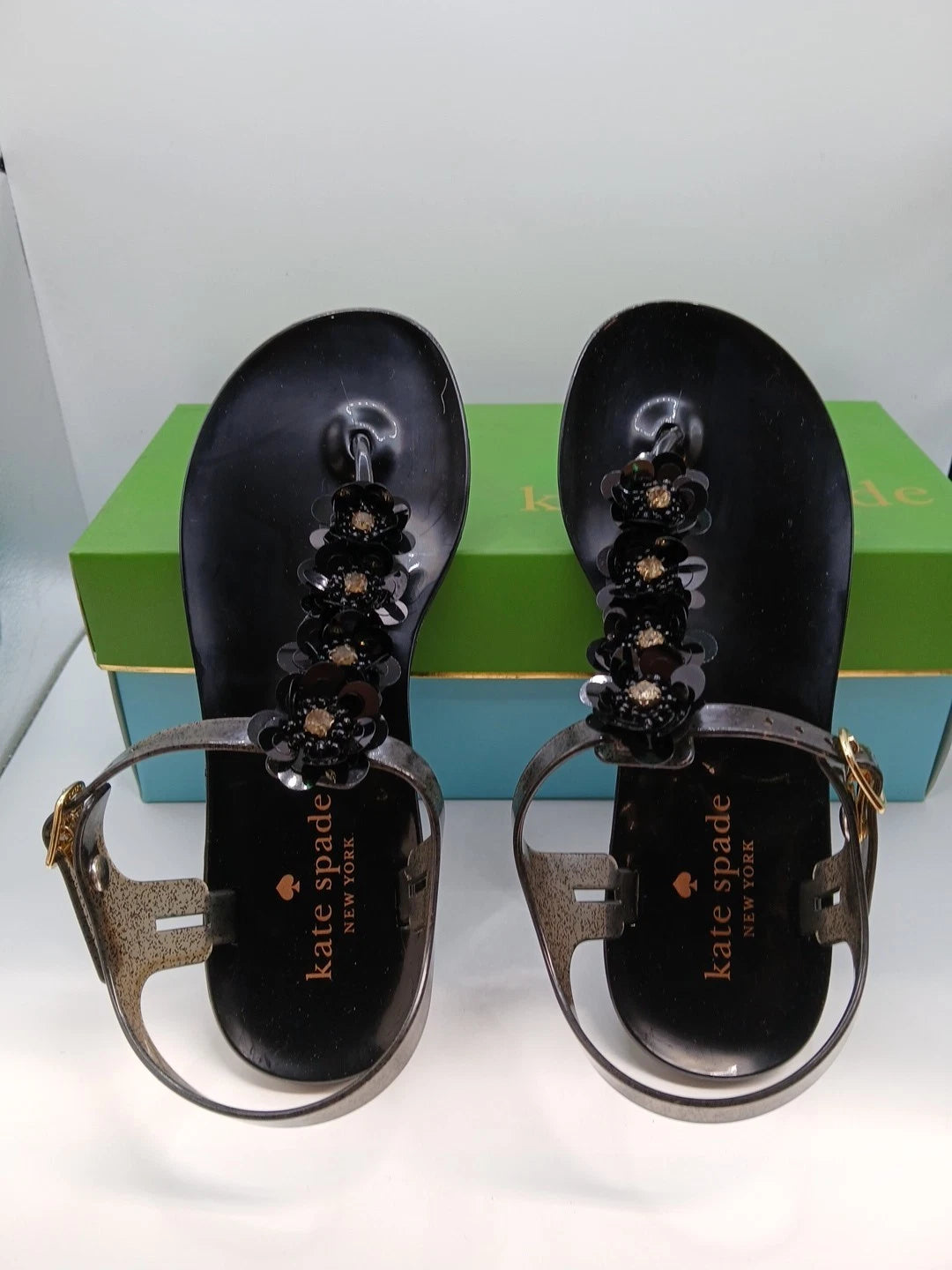 Kate Spade Black Sandals Women Size 5 Thong Style With Flower Detail