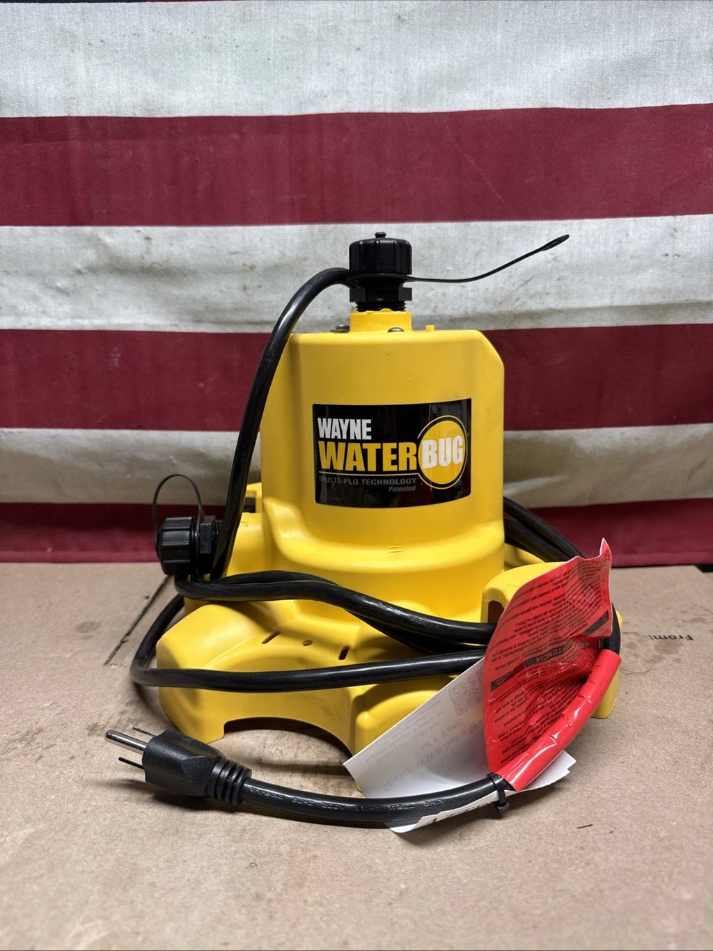 Wayne 1/6 HP WaterBUG Submersible Utility Pump with Multi-Flo Technology NOB,