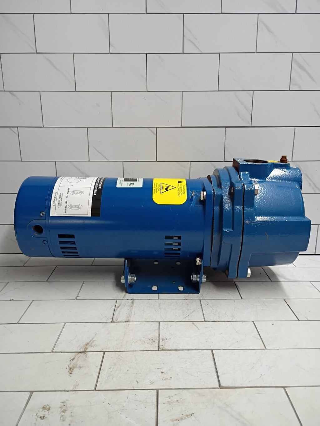 Everbilt 2HP Professional Irrigation Pump Iron 115/230 Dual Voltage FOR PARTS