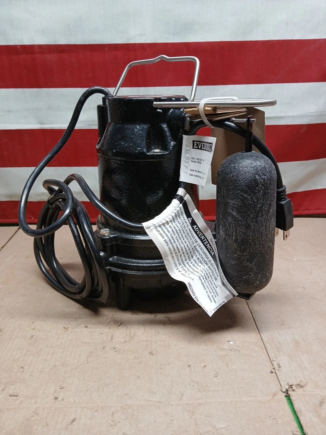 Everbilt 1/3 HP Cast Iron Submersible Sump Pump HDS30 NEW OB